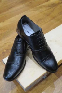 button-Dapper-Chaps-shoes-black-classic-shoe-with-brogue-detail-w350px